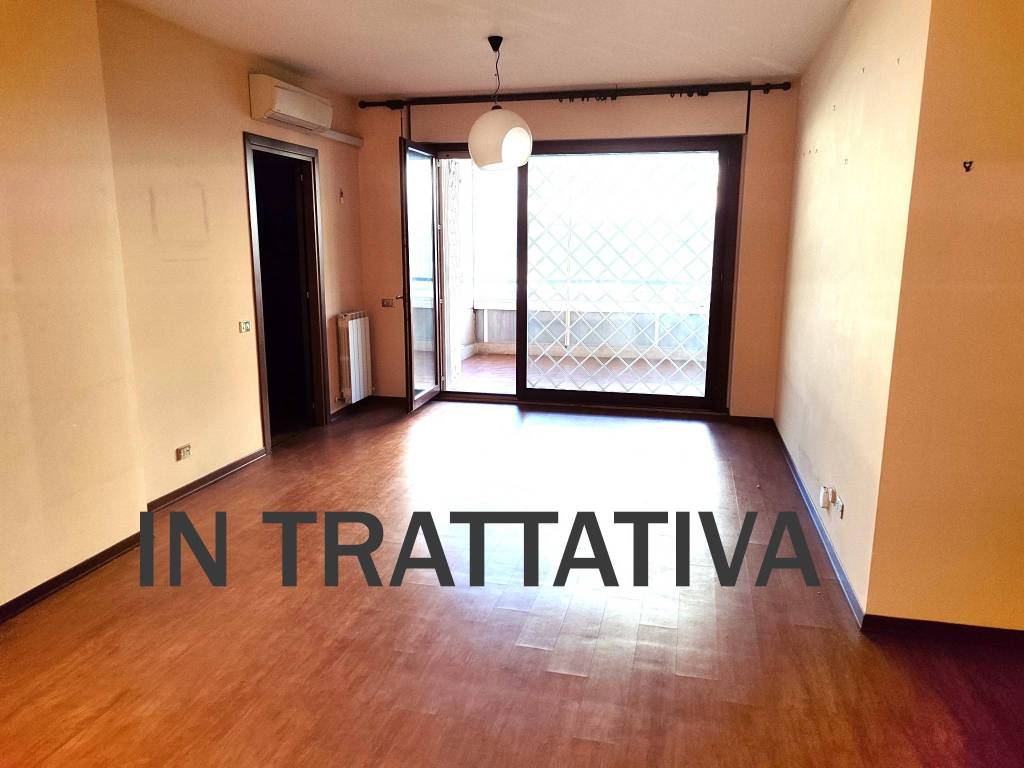 appartamento in vendita a Roma in zona Torrino