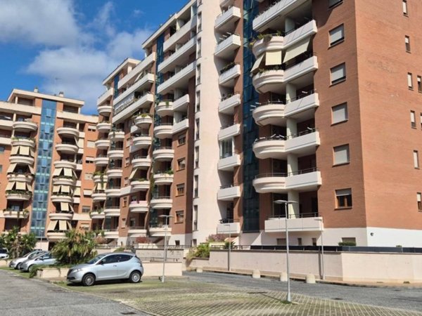 appartamento in vendita a Roma in zona Acilia