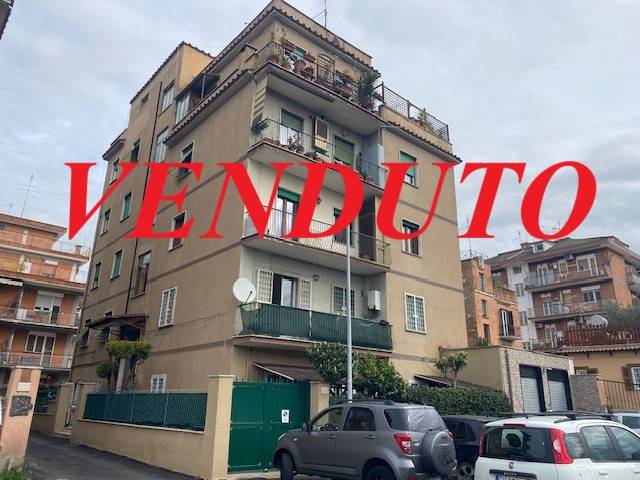 appartamento in vendita a Roma in zona Alessandrino