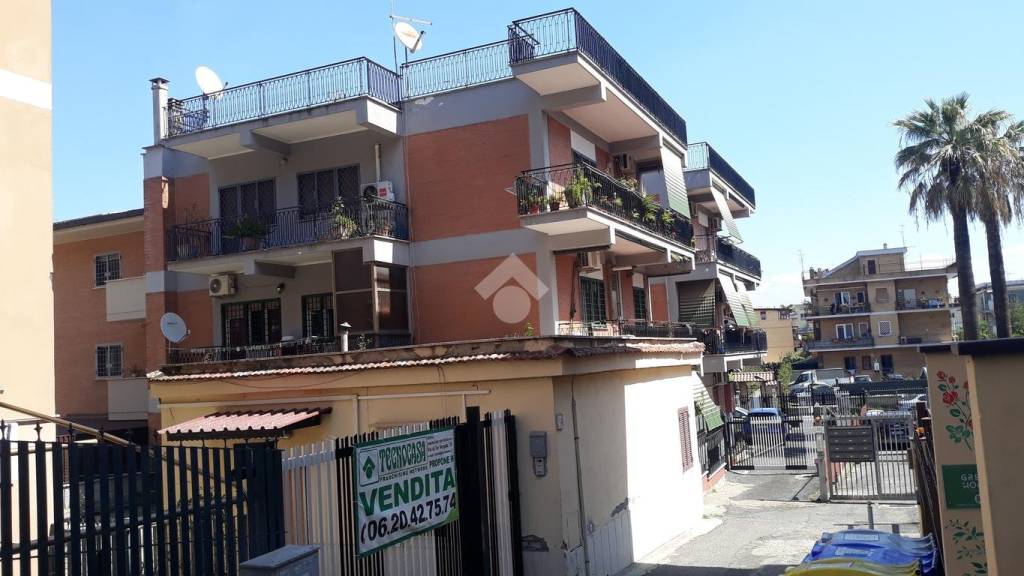 appartamento in vendita a Roma in zona Tor Vergata/Torrenova