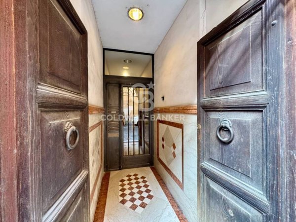 appartamento in vendita a Roma in zona Parione/Sant'Eustachio