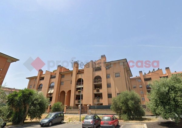 appartamento in vendita a Roma in zona Magliana Vecchia