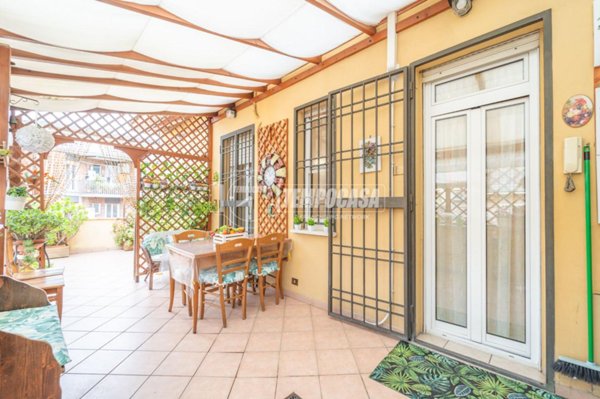 appartamento in vendita a Roma in zona Appio Claudio