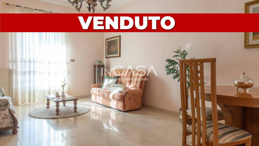 appartamento in vendita a Roma in zona Casal Morena