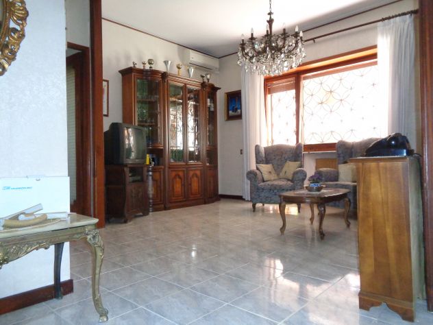 appartamento in vendita a Roma in zona Ostia