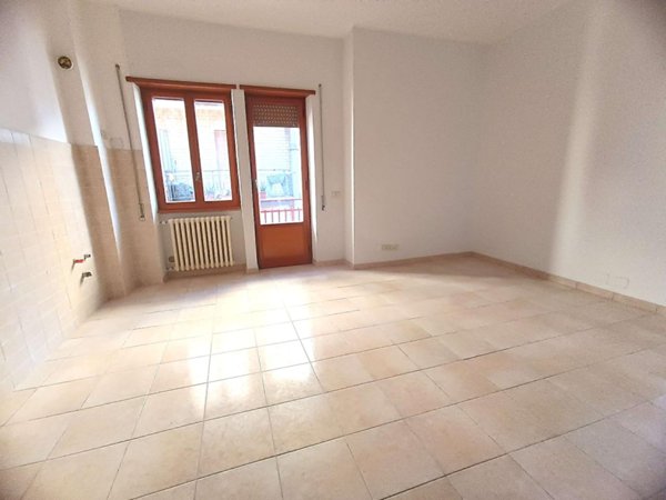 appartamento in vendita a Roma in zona Tor Bella Monaca