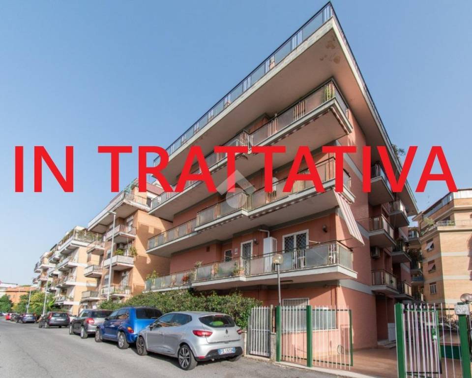 casa indipendente in vendita a Roma in zona Primavalle