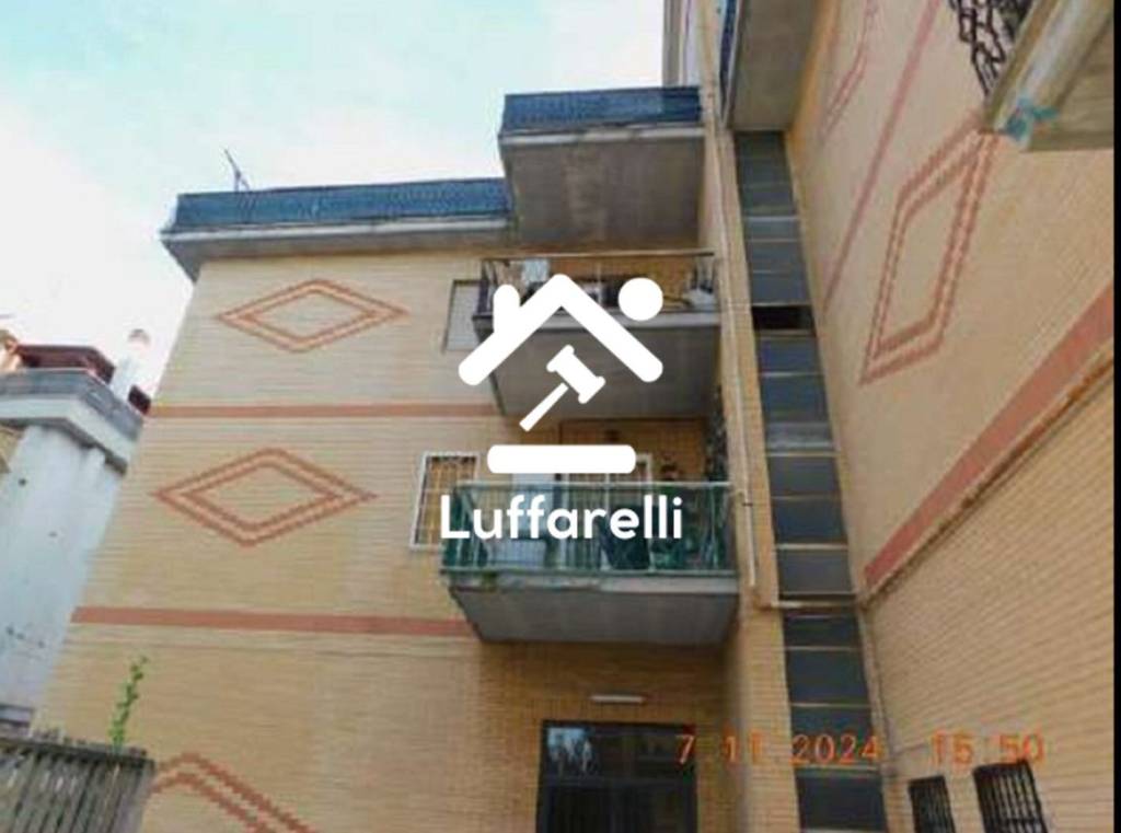 appartamento in vendita a Roma in zona Ottavia