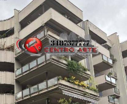 appartamento in vendita a Roma in zona Giuliano Dalmata