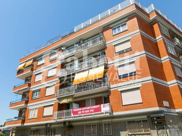 appartamento in vendita a Roma in zona Tiburtino