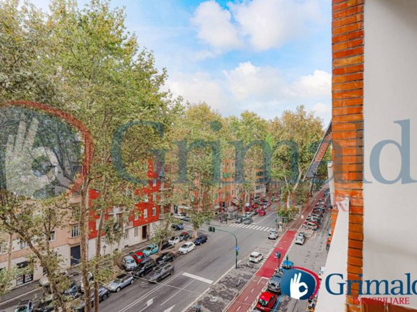appartamento in vendita a Roma in zona Della Vittoria