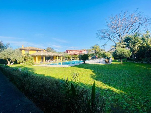 casa indipendente in vendita a Roma in zona Olgiata