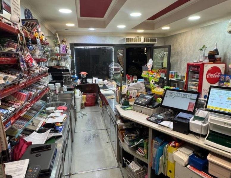 negozio in vendita a Roma in zona Trionfale