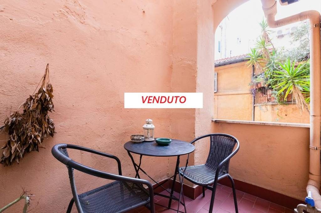 appartamento in vendita a Roma in zona Rione Monti/Campitelli