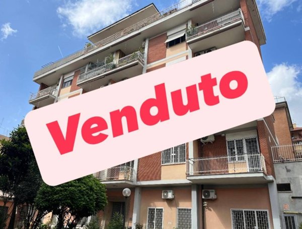 appartamento in vendita a Roma in zona Primavalle