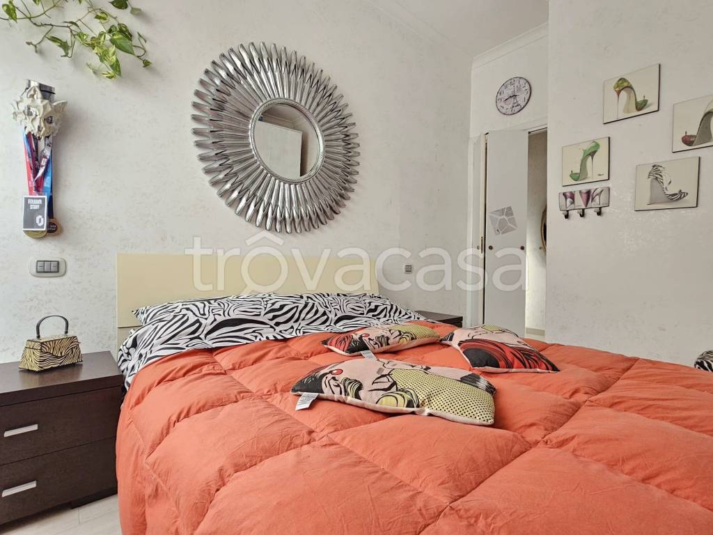 appartamento in vendita a Roma in zona Ostia