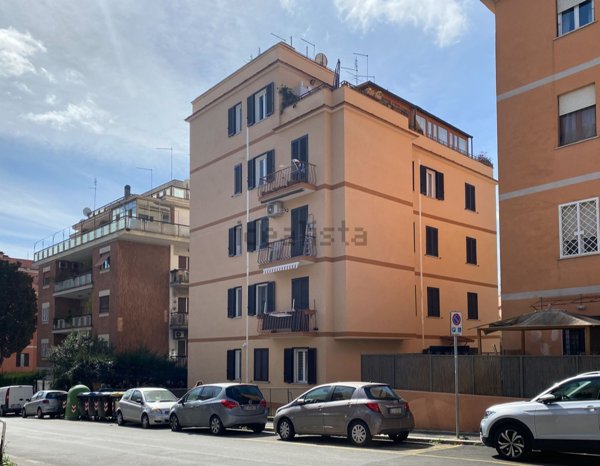 appartamento in vendita a Roma in zona Primavalle