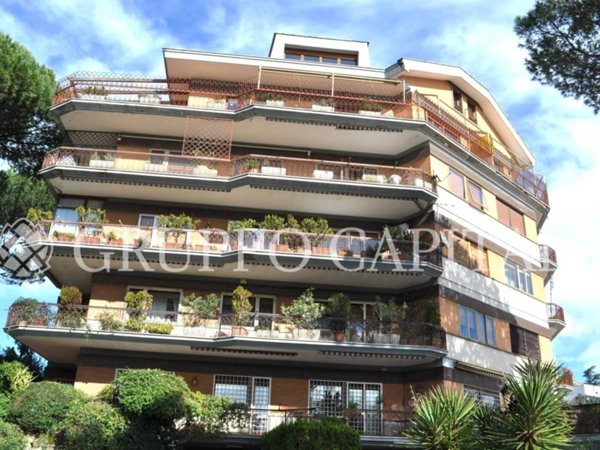appartamento in vendita a Roma in zona Tor di Quinto