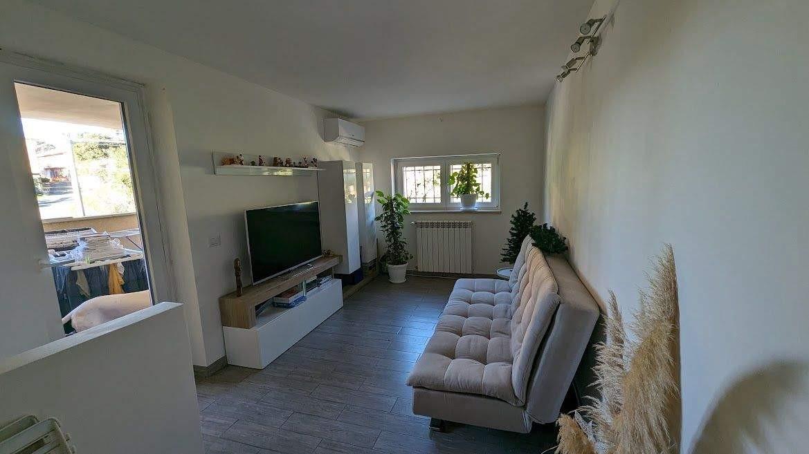 casa indipendente in vendita a Roma in zona Pantan Monastero