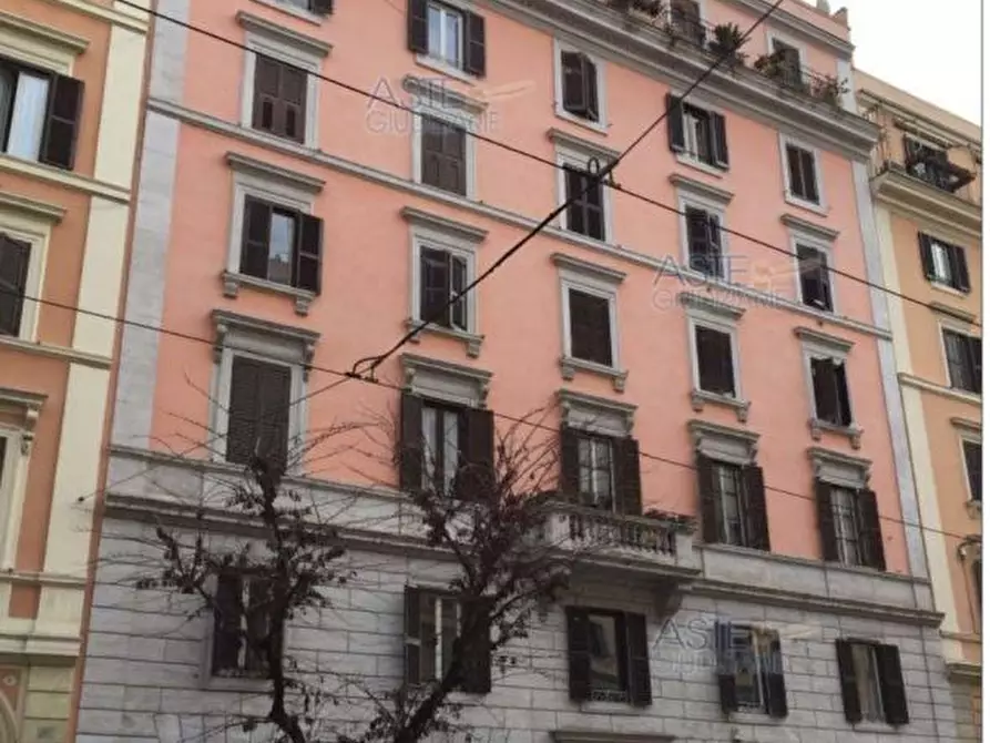 appartamento in vendita a Roma in zona Esquilino