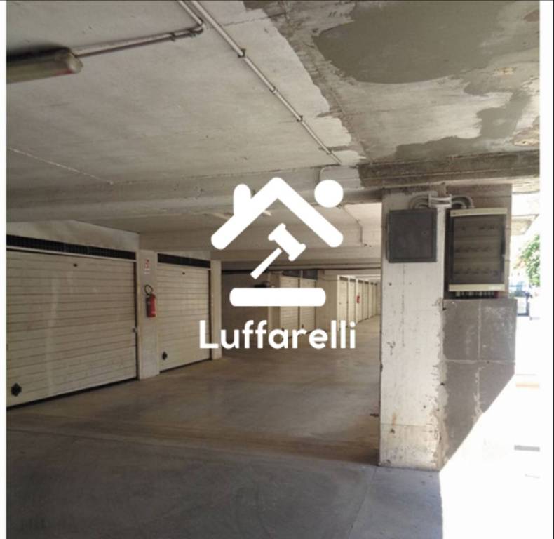 appartamento in vendita a Roma in zona Prenestino-Labicano