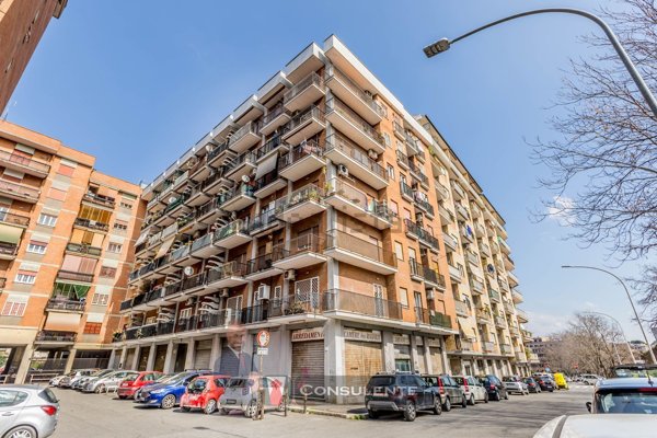 appartamento in vendita a Roma in zona Esquilino