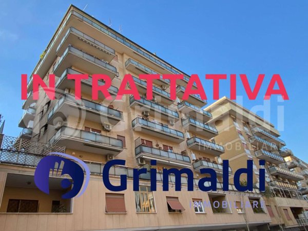 appartamento in vendita a Roma in zona Appio Claudio