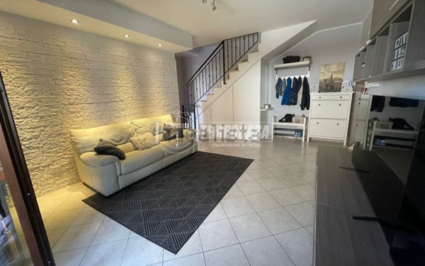 appartamento in vendita a Roma in zona Palmarola
