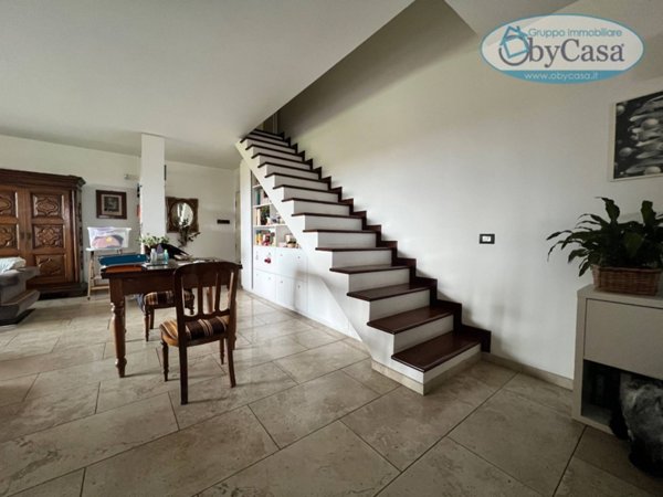 appartamento in vendita a Roma in zona Castel di Leva