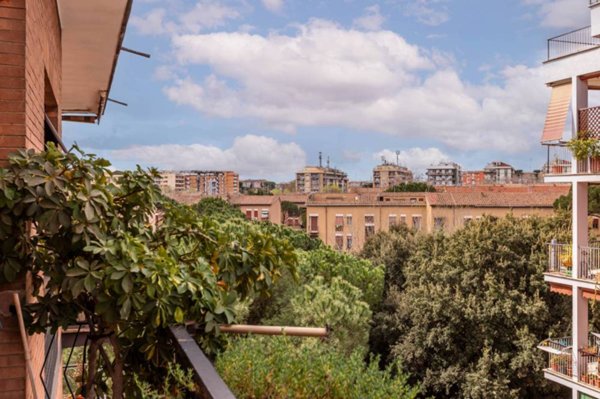 appartamento in vendita a Roma in zona Collatino