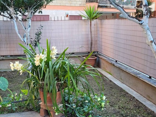appartamento in vendita a Roma in zona Portuense