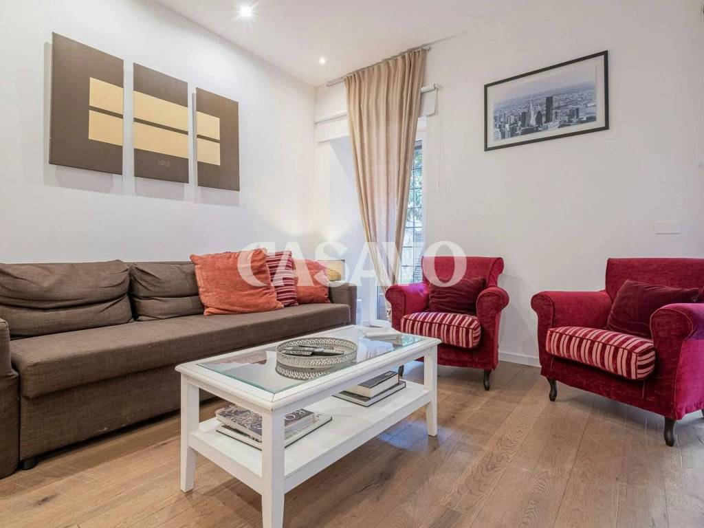 appartamento in vendita a Roma in zona Ostiense