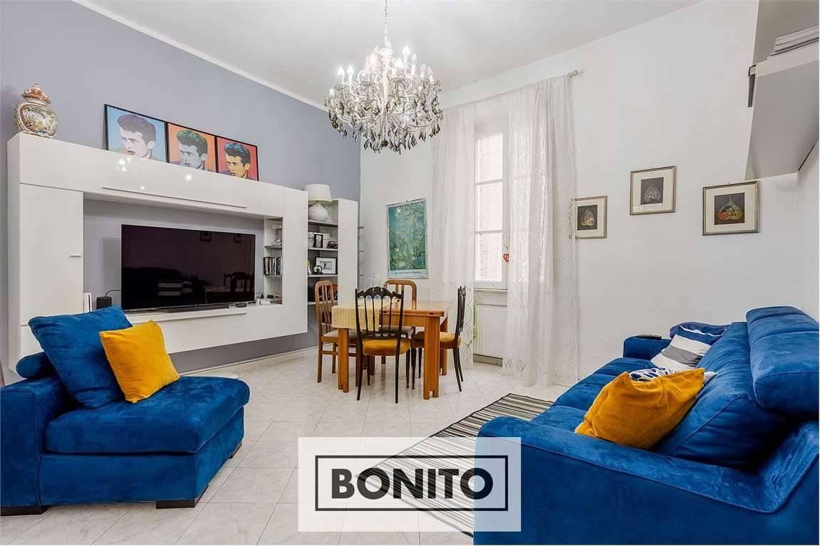 appartamento in vendita a Roma in zona Rione Monti/Campitelli