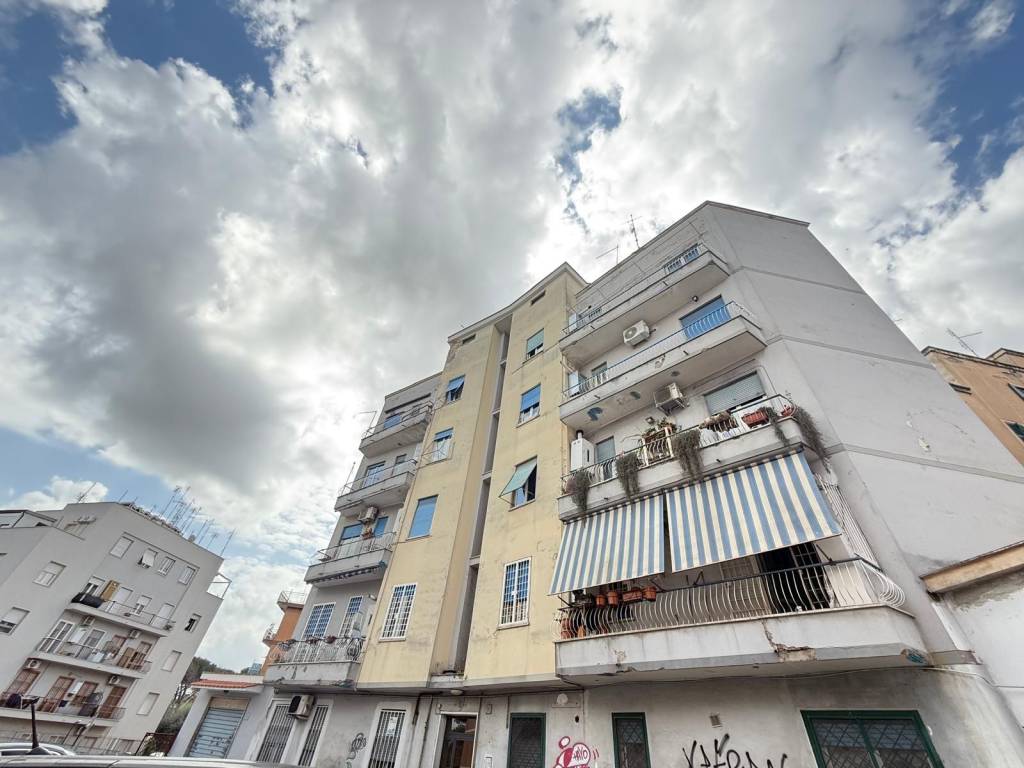 appartamento in vendita a Roma in zona Prenestino-Centocelle