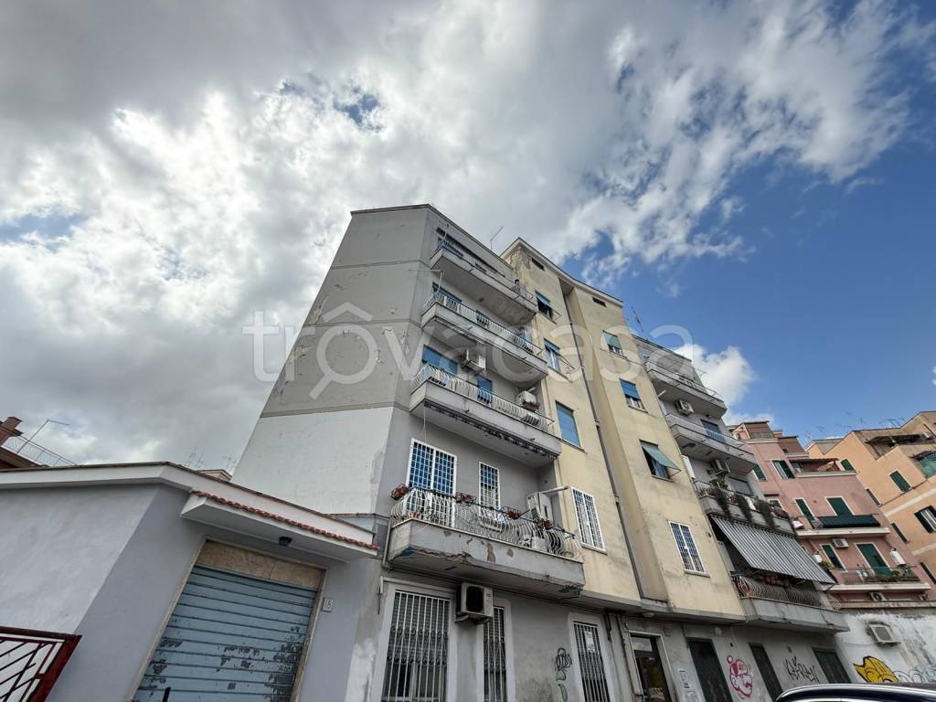 appartamento in vendita a Roma in zona Prenestino-Centocelle