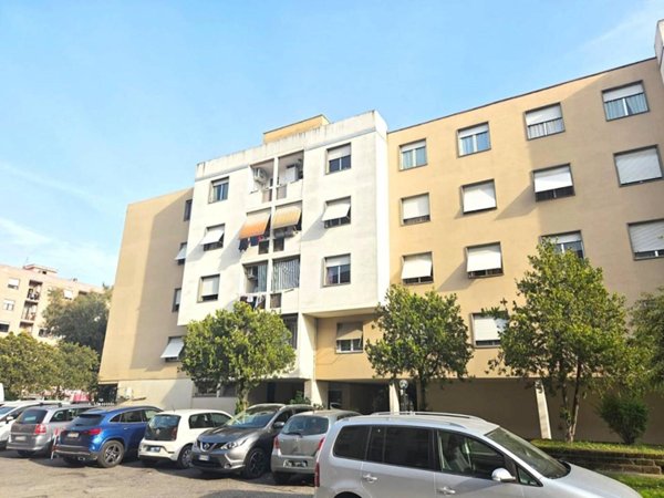 appartamento in vendita a Roma in zona Torre Angela