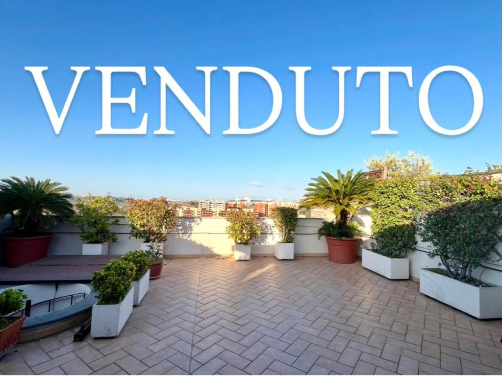 appartamento in vendita a Roma in zona Torrino