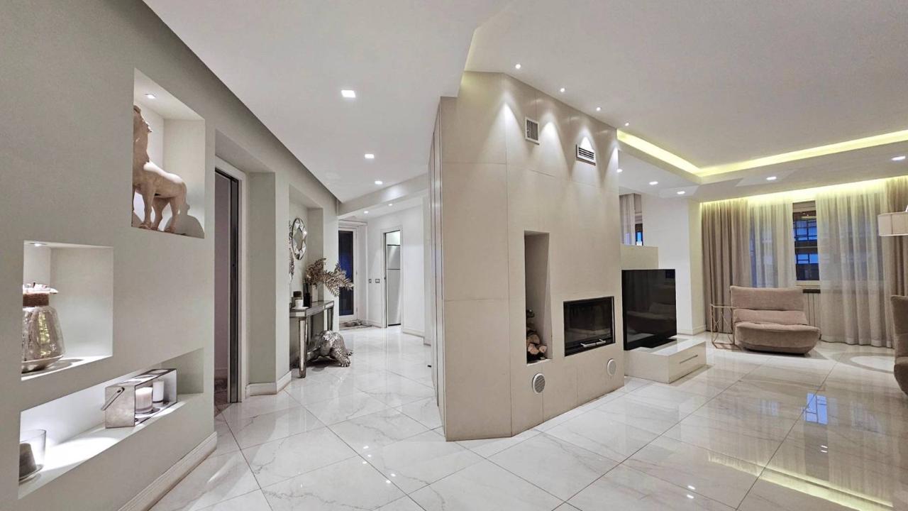 appartamento in vendita a Roma in zona EUR