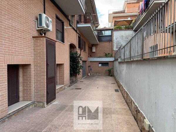 appartamento in vendita a Roma in zona Casalotti