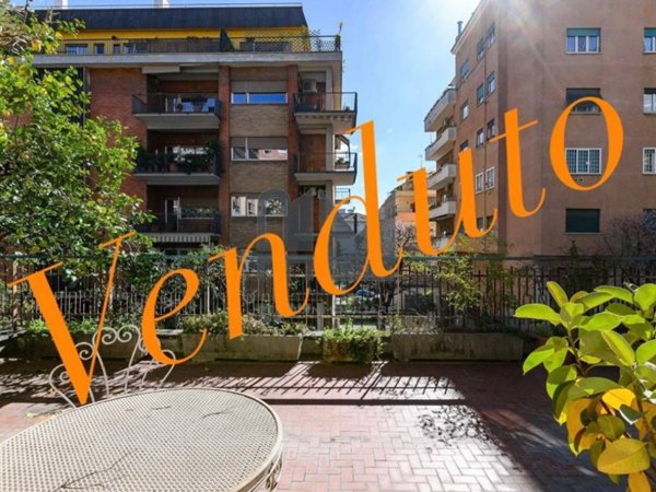 appartamento in vendita a Roma in zona Rione Prati