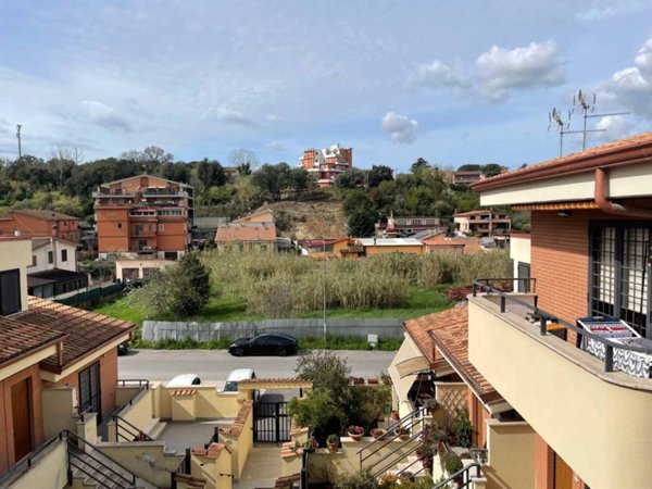appartamento in vendita a Roma in zona Ostiense