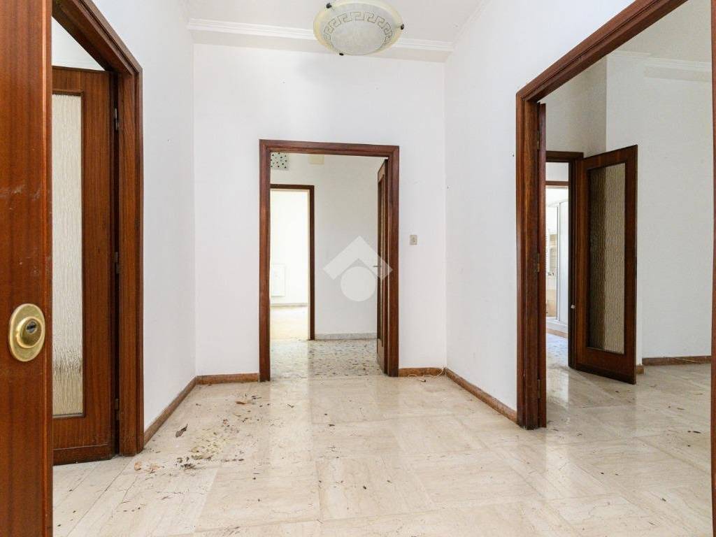 appartamento in vendita a Roma in zona Tuscolano