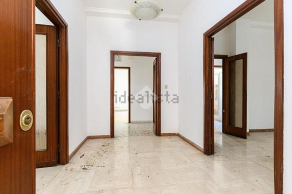 appartamento in vendita a Roma in zona Tuscolano