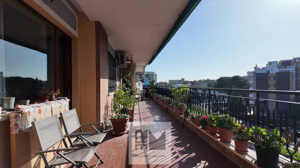 appartamento in vendita a Roma in zona Portuense