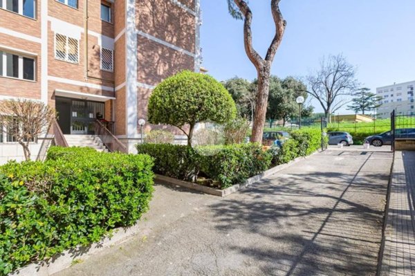 appartamento in vendita a Roma in zona Cinecittà