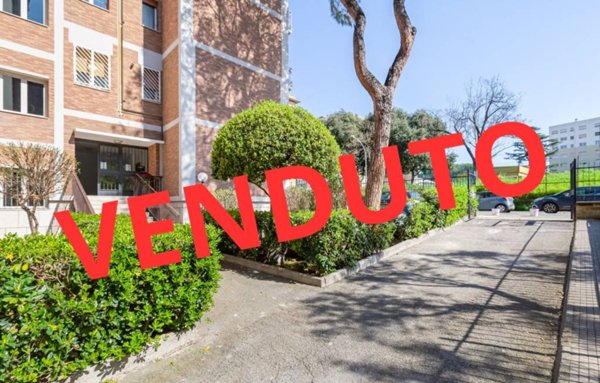 appartamento in vendita a Roma in zona Cinecittà