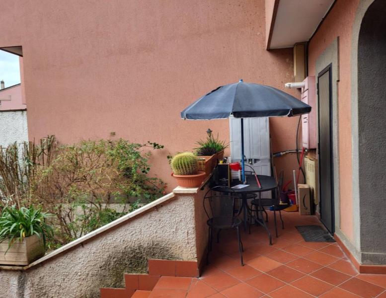 casa indipendente in vendita a Roma