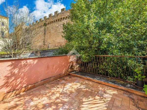 appartamento in vendita a Roma in zona Rione Borgo