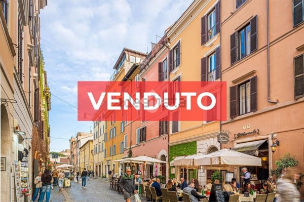 appartamento in vendita a Roma in zona Rione Borgo
