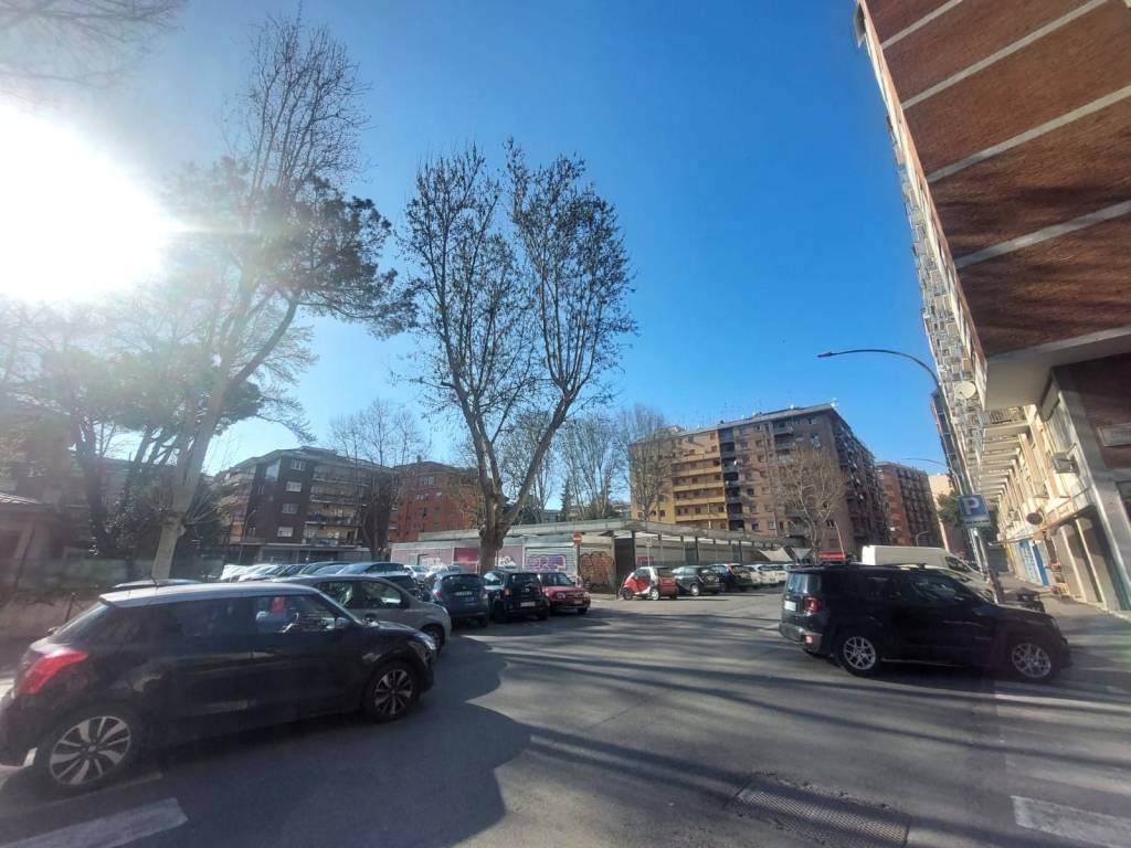 monolocale in vendita a Roma in zona Portuense